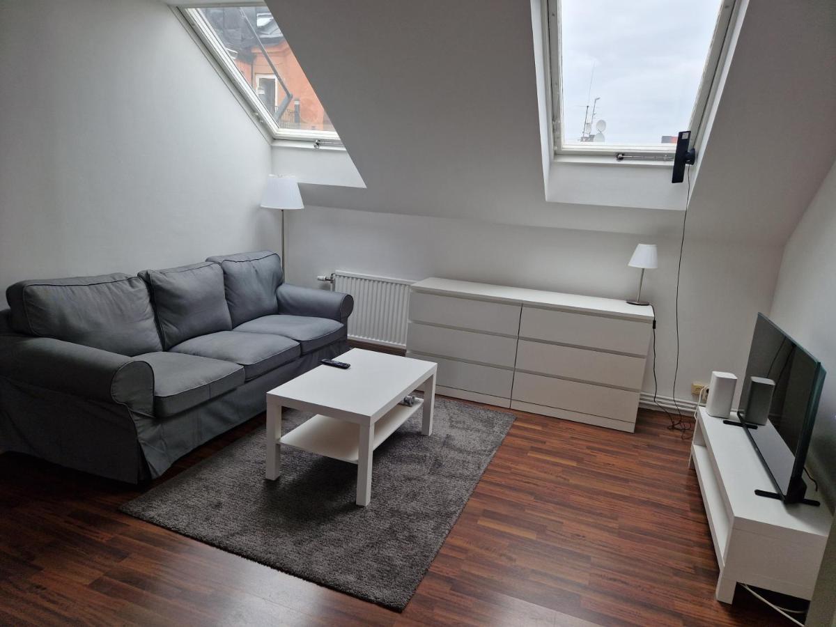 Home Inn Sve102 Stoccolma Esterno foto